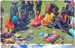 First time record number of pilgrims perform Kousernag Yatra