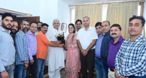 Delegation of PM package employees calls on Lt Governor