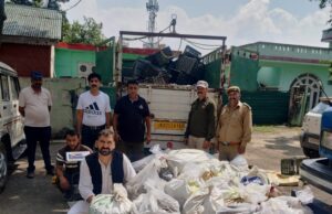 Udhampur Forest Team seizes huge quantity of MFP Guchhi