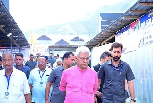 Lt Governor inspects facilities for pilgrims at Yatra transit camp Pantha Chowk