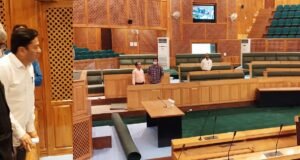 CS visits Assembly Complex; reviews development works