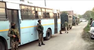 Search operations underway on second day in #Hiranagar sector of #Kathua district after soldiers intercept fresh infiltrators