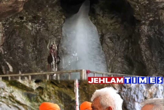 LG Manoj Sinha Performs Pratham Puja at Holy Amarnath Cave Ahead of Annual Yatra
