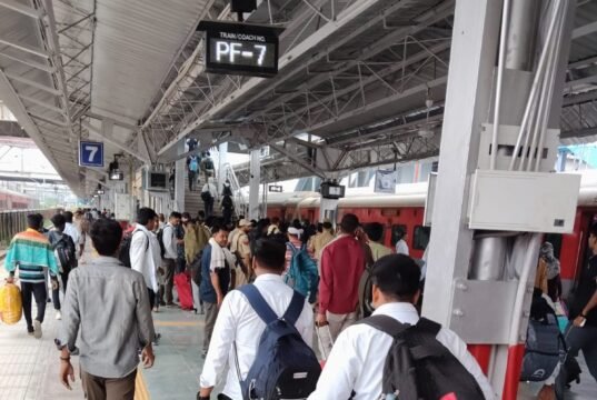 Jammu Tawi Railway Station expands to seven operational platforms; Galtadham Pooja Express Train first to arrive at newly built Platform 6