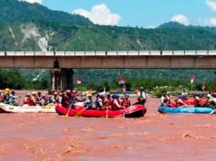 Chenab brims with Patriotic fervor as #Tiranga Boat Rally drifts along mighty River in Reasi