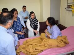 Sakeena Itoo visits GMC Jammu, enquires about the well being of injured girl students