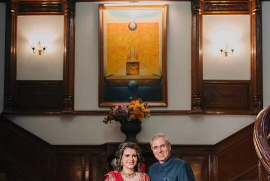 Omar #Abdullah announces new journey with Nidhi Razdan
